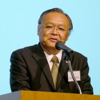 菊間潤吾氏