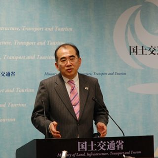 オールジャパンを強調する溝畑長官