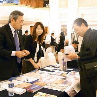 上海で開いた商談会