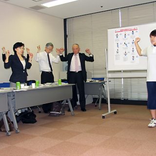 フェアトンのマネージャー会議時に紹介されたストレッチングメニュー