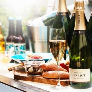 ザ リッツ カールトン大阪 限定12席の 屋上庭園で愉しむシャンパーニュガーデン を15日から開始 ザ リッツ カールトン大阪 限定12席の 屋上庭園で愉しむシャンパーニュガーデン を15日から開始