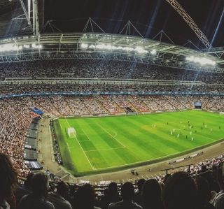 ブッキング ドットコム 欧州サッカー連盟とのパートナー提携を発表 4年間の契約で Uefa Euro を含む10の大会と500試合をサポート